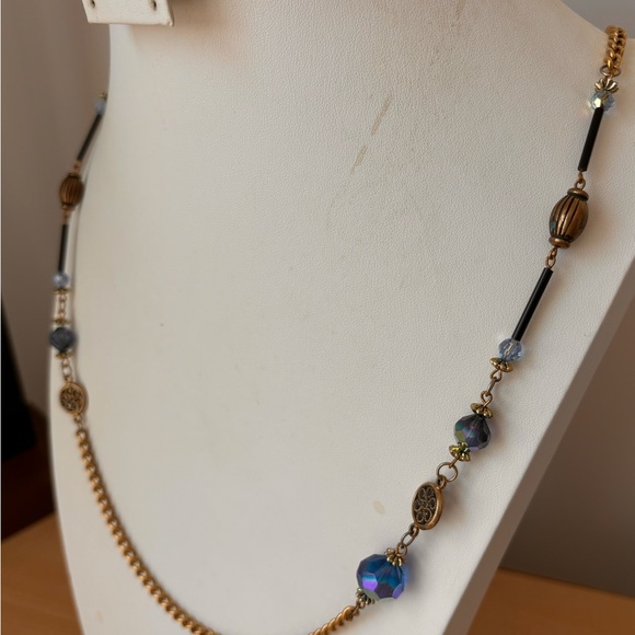 Blue beaded stations necklace / gold tone/ measures 39 in total length/ vintage - Picture 4 of 8